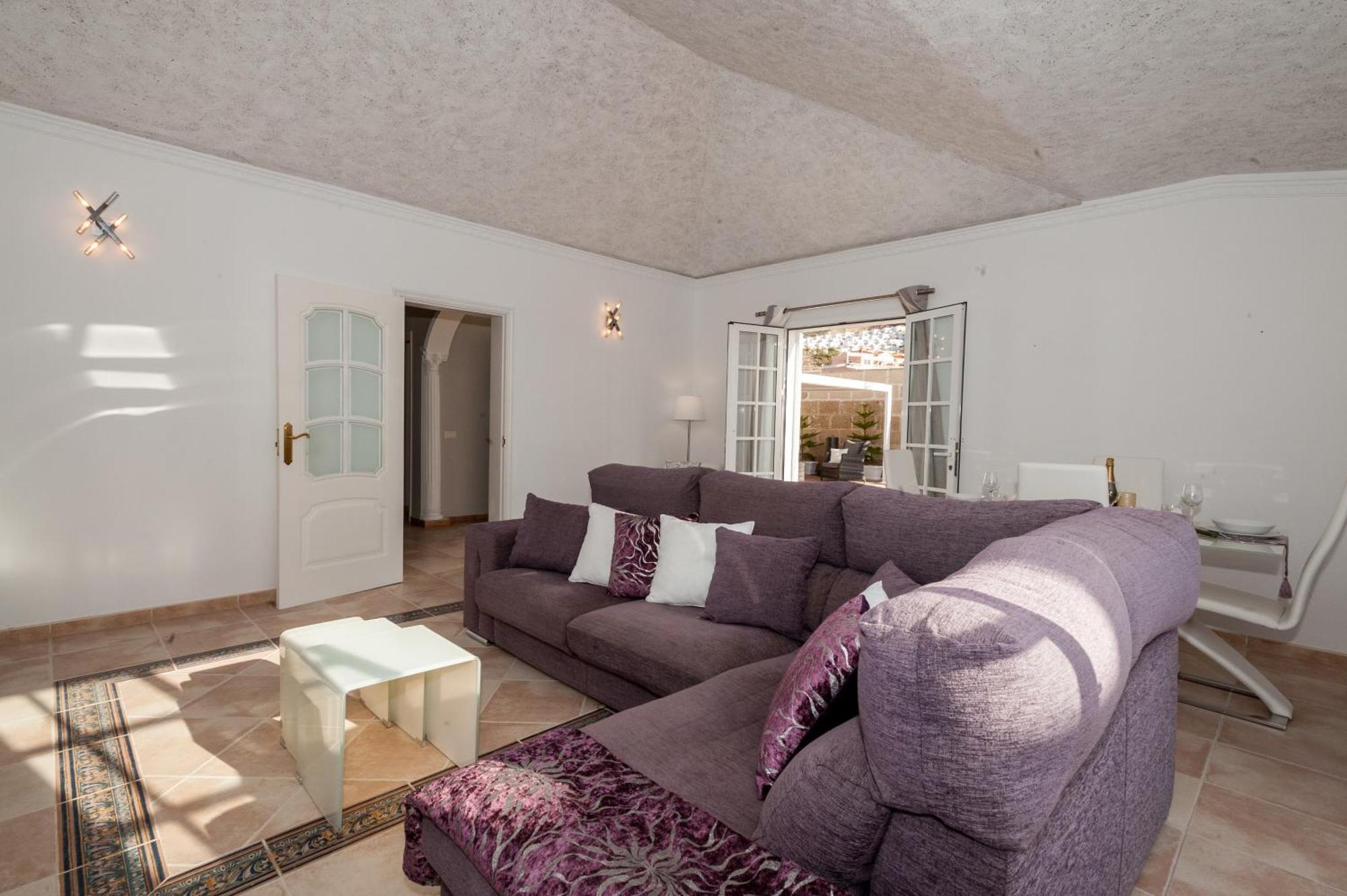 Villa Vanesa Luxury Private Villa With A Heated Pool, 4 Bedrooms And 4 Bathrooms Costa Adeje  Buitenkant foto