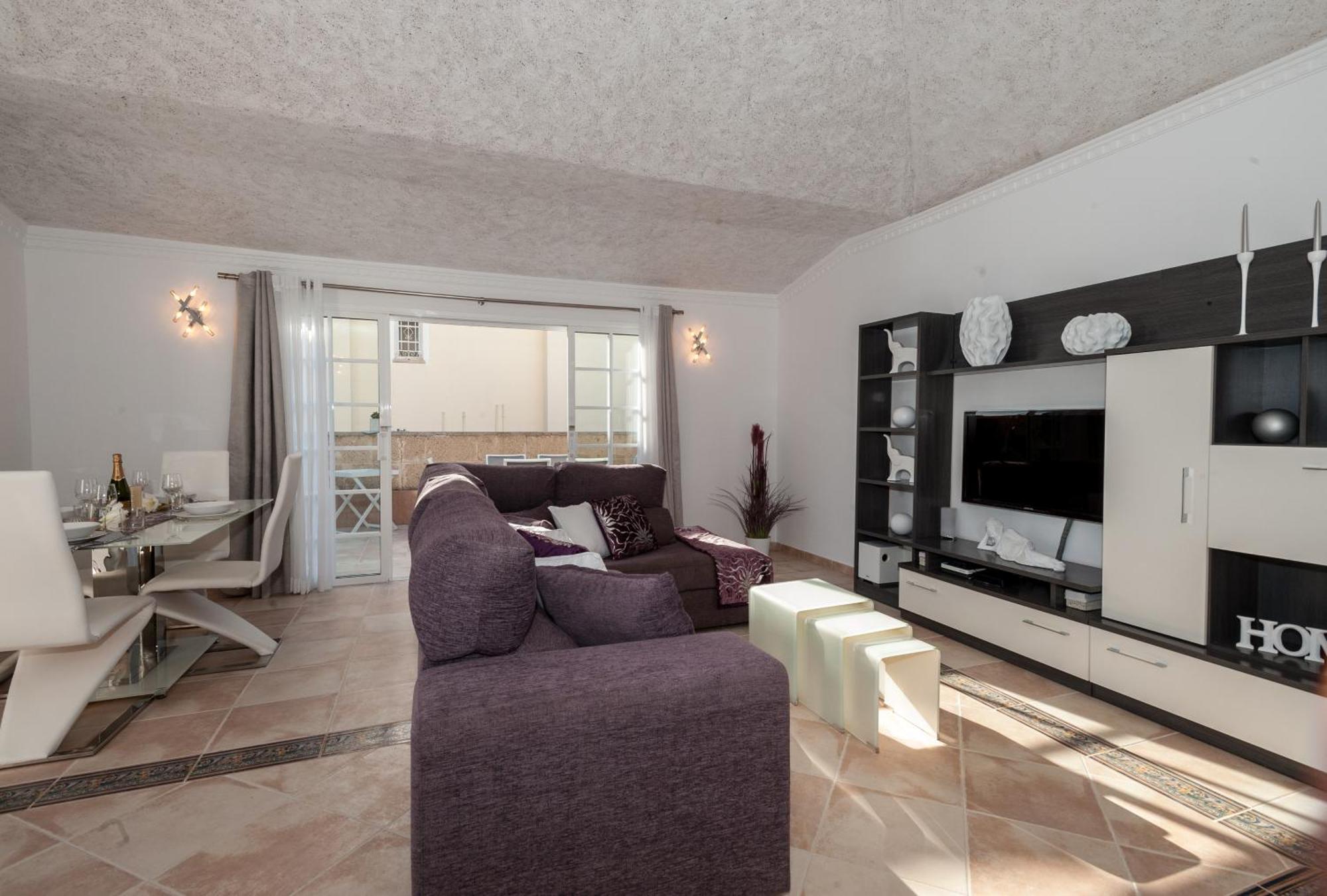 Villa Vanesa Luxury Private Villa With A Heated Pool, 4 Bedrooms And 4 Bathrooms Costa Adeje  Buitenkant foto
