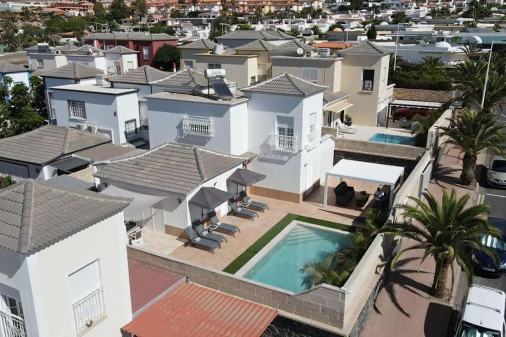 Villa Vanesa Luxury Private Villa With A Heated Pool, 4 Bedrooms And 4 Bathrooms Costa Adeje  Buitenkant foto